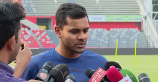 বাংলাদেশ দলের খেলা দেখে মুগ্ধ শমিত সোম